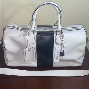 Michael Kors -The Mercer weekend bag